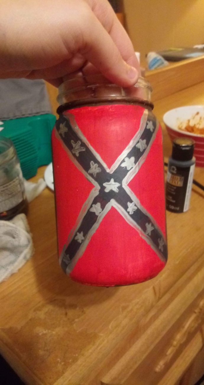 Front of painted mason jar